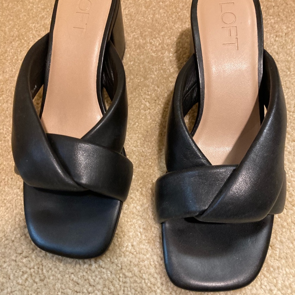 LOFT Black Heels with Elegant Leather Dress sandals